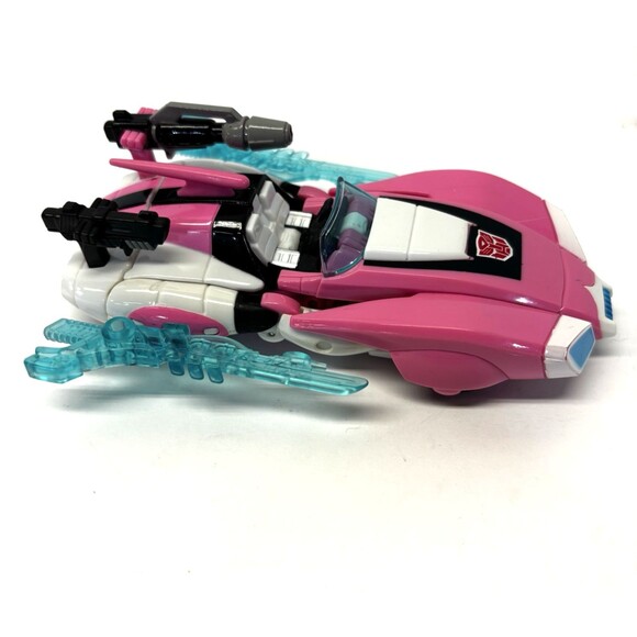 Transformers Arcee Generations Thrilling 30 Deluxe COMPLETE - Picture 1 of 3